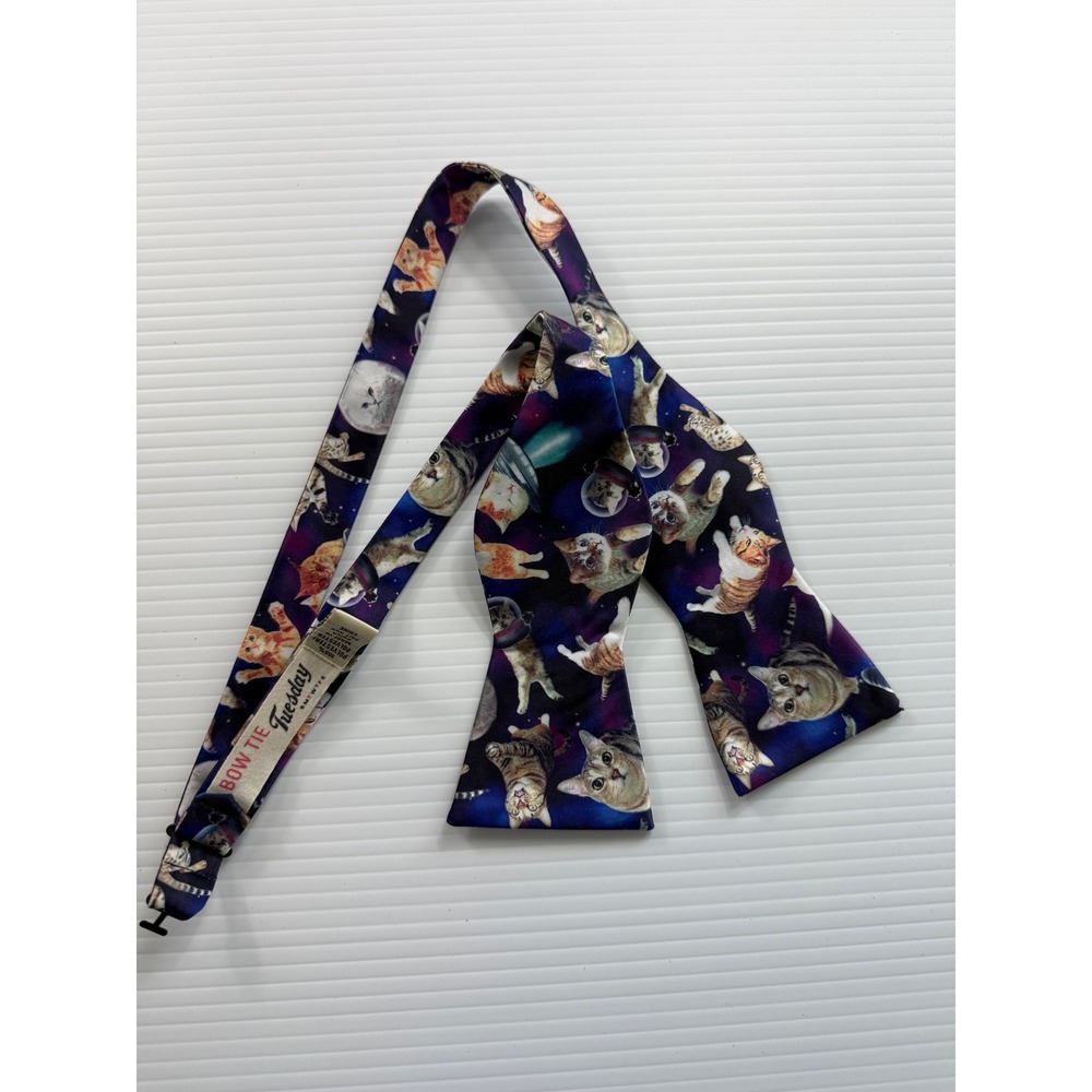 Bow Tie Tuesday Mens Space Cats Galaxy Purple Self-Tie Bowtie Adjustable Novelty